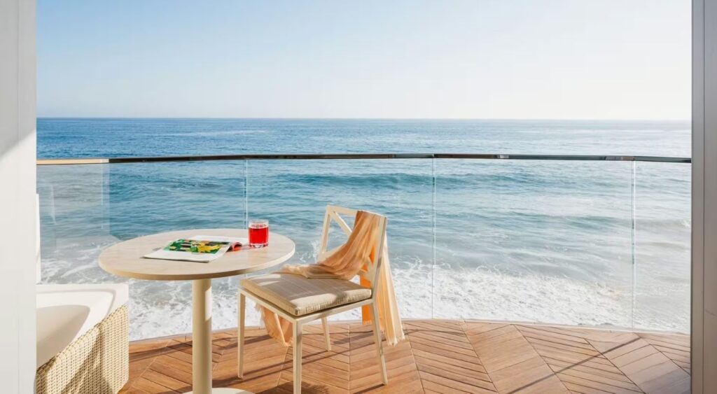 Barefoot luxury hotels - Surf & Sand Laguna Beach - Laguna Beach, USA