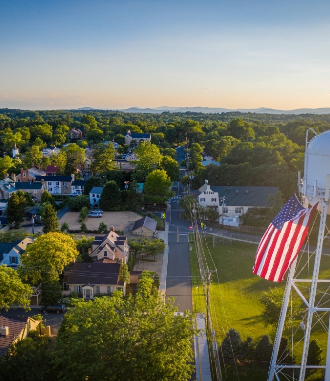 Day trip - aerial view of Middleburg, Virginia